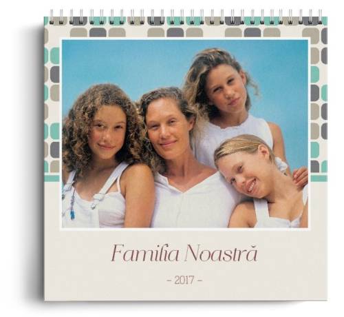 Photogo Calendar personalizat - familia noastra - calendar de perete cu spirala metalica si agatatoare - panoramic mediu (29x21 cm)