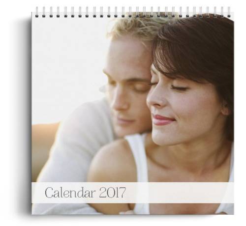 Photogo Calendar personalizat - flori pastelate - calendar de perete cu spirala metalica si agatatoare - portret mediu (21x29 cm)